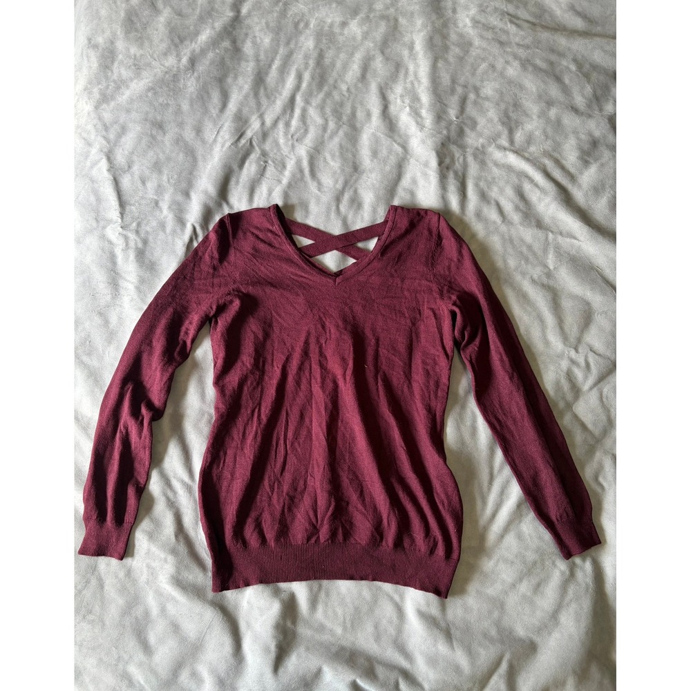Love Ellie Mia Back Detail Pullover Sweater Burgundy V-Neck Small NEW